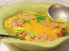 烧椒酸汤福山牛肉-闻见中国海南菜(K11店)