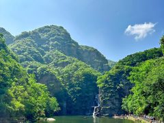 -龙潭大峡谷