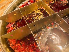 -周小明火锅(黑金冠社区店)