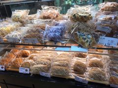 -好利来(彩香店)