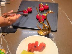 -海派悦庭·海胆烧麦·新融合菜(凯德广场店)