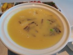 酸辣野米烩花胶-悦融·京鲁菜·露台花园(安定门店)