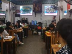 -专业跳跳蛙·彭彭老铺(步行街店)