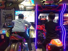 -世代星球·保龄球·镭战真人CS·团建(杨浦店)
