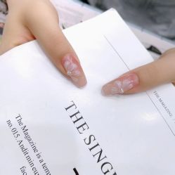 -七彩虹美甲美睫 半永久