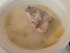 -品香菜馆(旗峰路中侨大厦店)