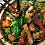 特别多人去吃，我们当时排队排了好久