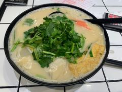 -肥汁米蘭香港米线(长宁来福士店)