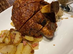 -1886德国汽车餐厅(外滩十六铺码头店)