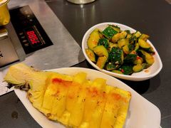 -呼伦一只牛·烧串酒场(陆家嘴店)