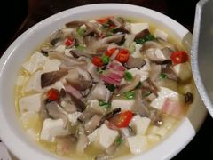 -新白鹿餐厅(爱琴海购物中心店)