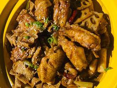 -多嘴超级肉蟹煲(欧亚卖场店)