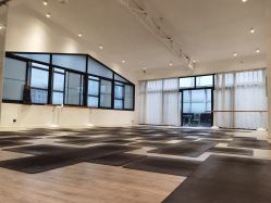 -无界瑜伽普拉提