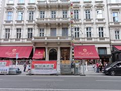 -Cafe Sacher(WIEN)