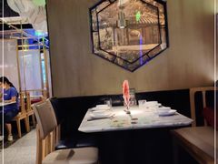 卡座-蜜桃餐厅·伴山(绿宝广场店)