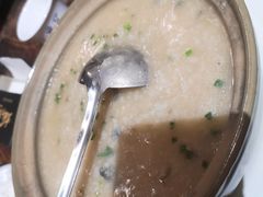 -蚝美人·生蚝海鲜烧烤(茶花园店)