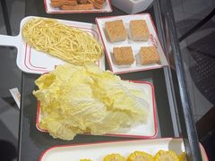 -阿润打边炉·鲜切鸡煲(华漕店)