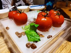 番茄脆菇沙拉-小大董·烤鸭(五棵松店)