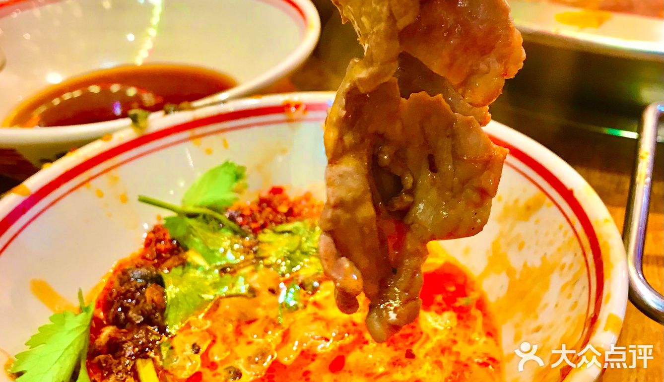 首尝花刀乌鱼🐟鲜掉眉毛还得吕小榛鱼蛙火锅❗️