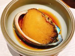 鲍鱼刺身-芥末日本料理(打浦路铂尔曼旗舰店)