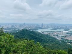 -紫金山山顶公园