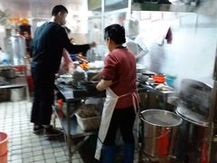 -河记肠粉店