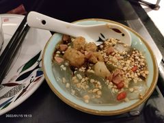 -江边城外烤全鱼(世茂广场店)