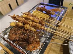 -烤满分·东北烧烤(首经贸店)