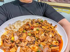 -傻根大肉面(三美店)