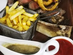 -中茵皇冠假日酒店·棕榈岛湖畔餐厅