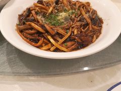响油鳝丝-侬佳蒸菜馆(听潮店)