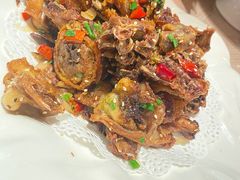 -艳阳天·非遗楚菜(武汉客厅店)