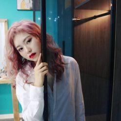 -ON STAR SALON