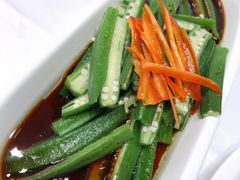 白灼有机秋葵-乾隆美食·本帮菜(黄河路店)
