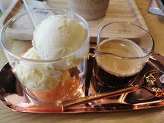 -ZING COFFEE 镜咖啡