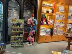 -西西弗书店&矢量咖啡(凯德晶萃广场店)