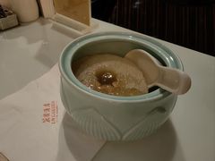 燕窝炖雪梨-广州花园酒店-凌璇阁360度高空海鲜自助餐CAROUSEL