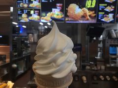 甜筒-麦当劳(宜安广场店)