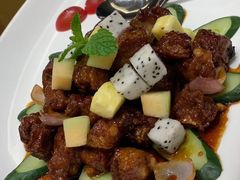 凤梨排骨-泓历皇朝酒店(东亭店)