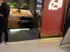 -一绪に和牛寿喜烧(罗湖益田假日店)