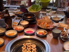 -明洞阿姨·韩式酱蟹烤肉·创意料理(三元桥店)