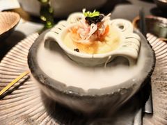 -蟹犇前•帝王蟹雪蟹(陆家嘴店)