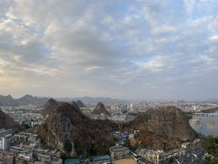 -叠彩山景区