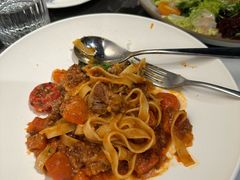 -LESCEDARS Brasserie Bistro香柏树