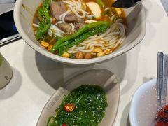 -桂在香知桂林米粉(南岗松雷店)