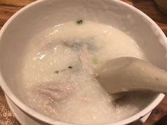 -新澳港式茶餐厅(余姚路店)