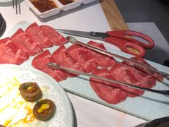 -猪啊牛呀羊啊铜盘烤肉(正大广场店)