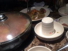 -猪啊牛呀羊啊铜盘烤肉(正大广场店)