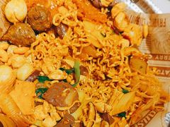 -红渡小香·牛肉麻辣香锅(车站南路店)