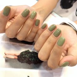 -蜜丝卡伦美甲美睫半永久